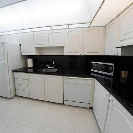 Tides Hollywood Apartments Форт-Лодердейл Экстерьер фото