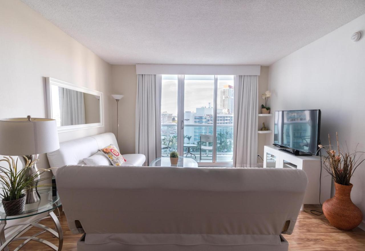 Tides Hollywood Apartments Форт-Лодердейл Экстерьер фото